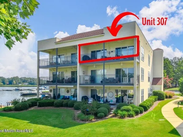 100 Bay Point Dr Unit 307, Dadeville, AL 36853