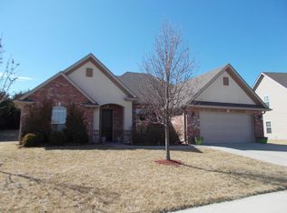 3204 Red Bay Creek Rd, Columbia, MO 65203