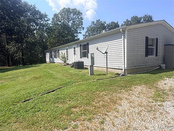 3rd image of 1154 Coffman Rd