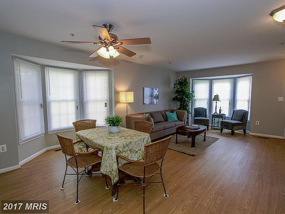 4th image of 12766 Bombay Way