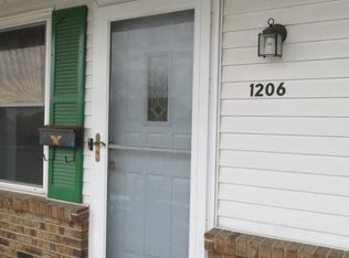 1206 Berkley Cir, Mishawaka, IN