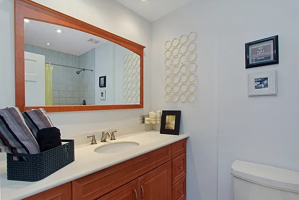 Sold by Corcoran | media 8