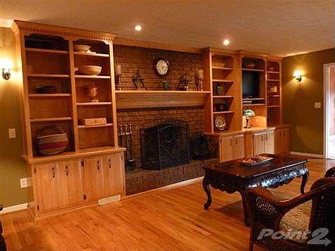 Beautiful built ins