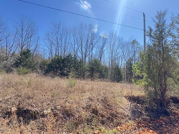 4th image of 8 Red Lamb Rd