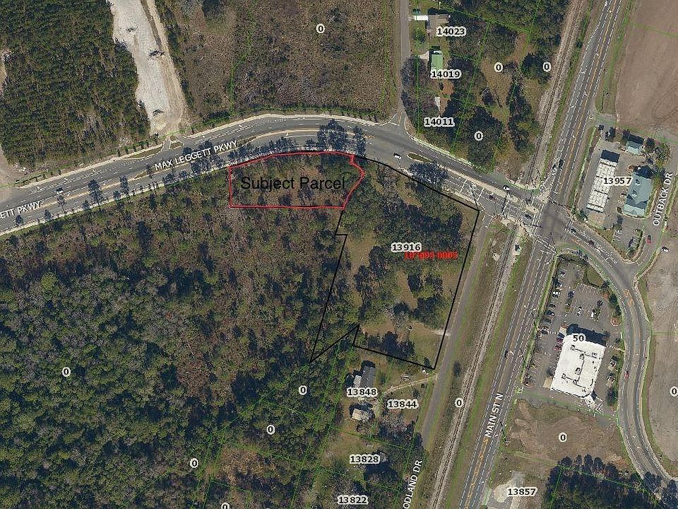1st image of 13916 Woodland Dr