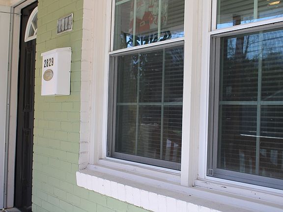 5th image of 2829 Hood St