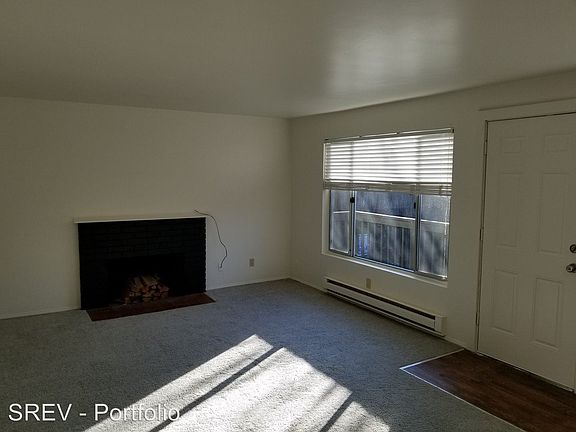 3rd image of 15326 40th Ave W APT 3