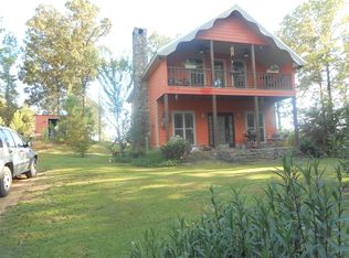 106 McVey Ln, Sumrall, MS 39482