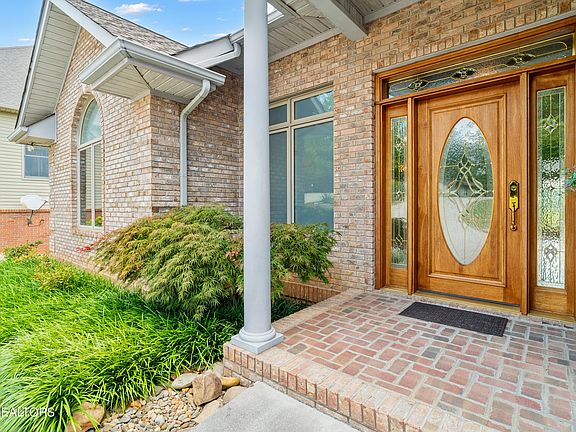 4th image of 329 Gadusi Ln