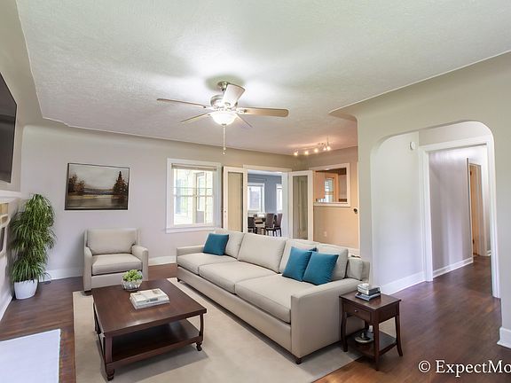 5th image of 1827 Haines St NW