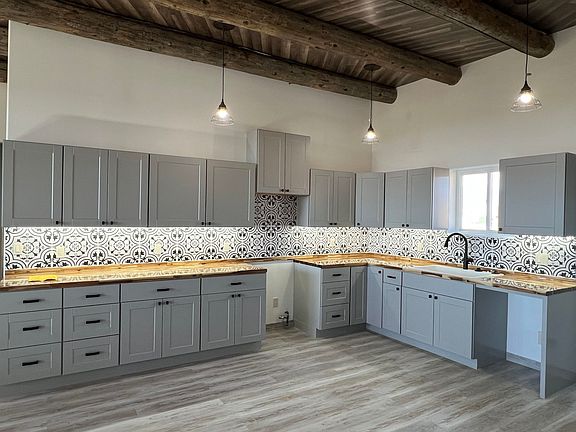 5th image of 8A Felipe Antonio Rd