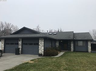 120 SE Crestline Dr, Hermiston, OR 97838