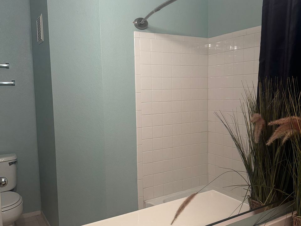 1st image of 7810 Tenshaw Ave APT 104