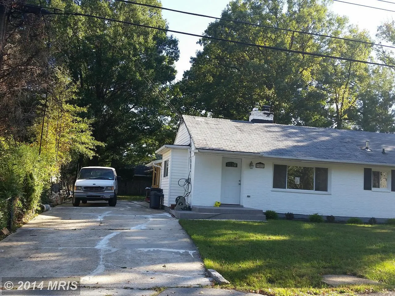 9507 Van Buren St photo 1