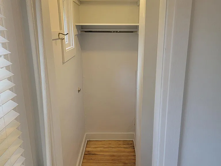 1734 Grove St #1 — Photo 5