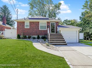 148 Sturges St, Staten Island, NY 10314