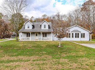 120 Youngstown Ridge Rd, Ligonier, PA 15658