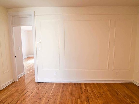 4th image of 25-21 31st Ave #C35