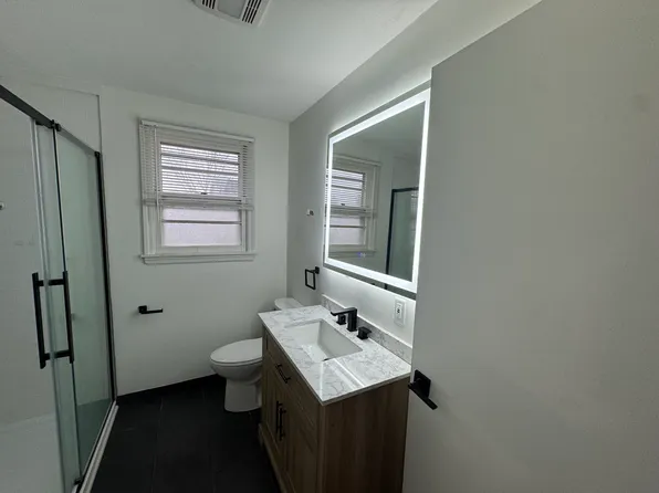 102 Dolores Ter N, North Syracuse, NY 13212