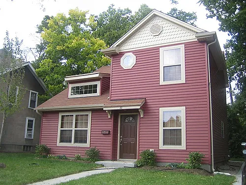 20 E Spring St Photo 1