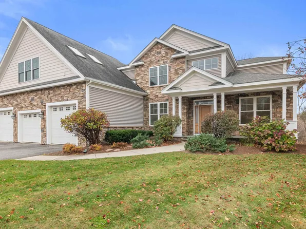 33 Haymaker Lane, South Burlington, VT 05403