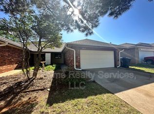 9012 N Roxbury Ter, Oklahoma City, OK 73132