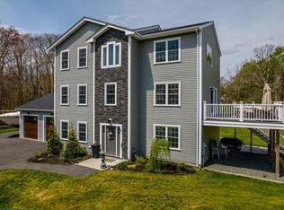 2 Boulder Ct, Fairhaven, MA 02719