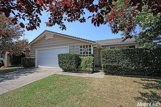 1st image of 7531 Garden Gate Dr