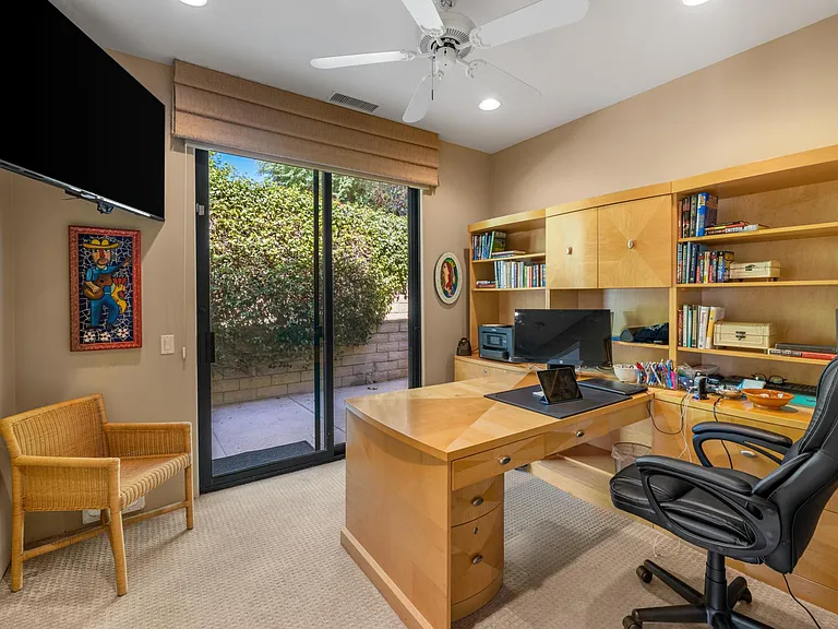 50445 Mountain Shadows Rd — Photo 40