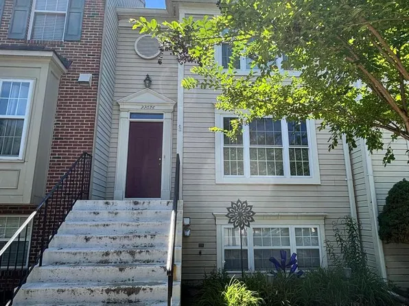 22076 Manning Sq, Sterling, VA 20166