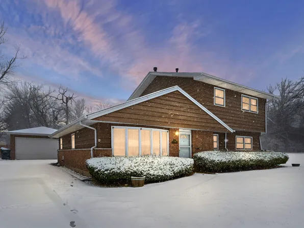 356 S Orchard Dr, Park Forest, IL 60466