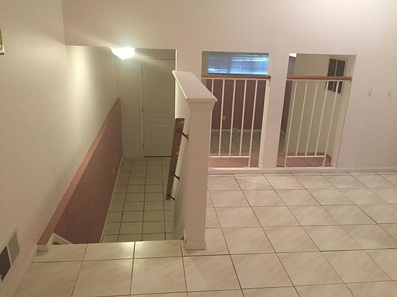 4th image of 27 Borman Ave #1