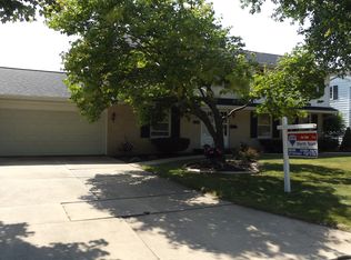 2231 W Cherokee Dr, Appleton, WI 54914