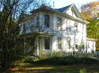 511 Circle Dr, Port Haywood, VA 23138