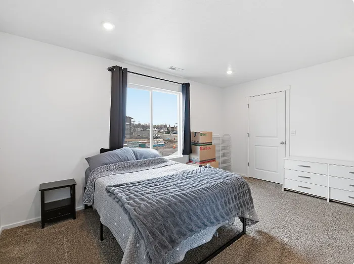 1796 N Blue Iris Ave — Photo 21