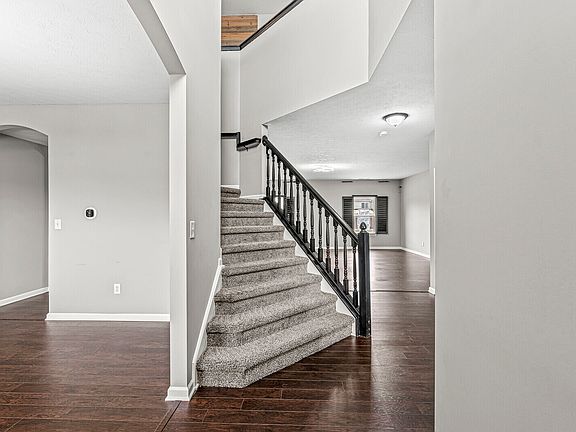 5th image of 5415 Sampson Dr