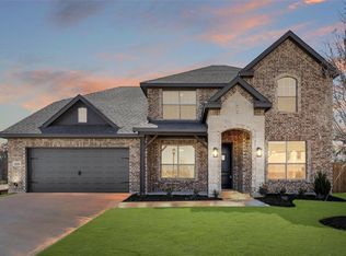 3225 Signal Hill Dr, Burleson, TX 76028