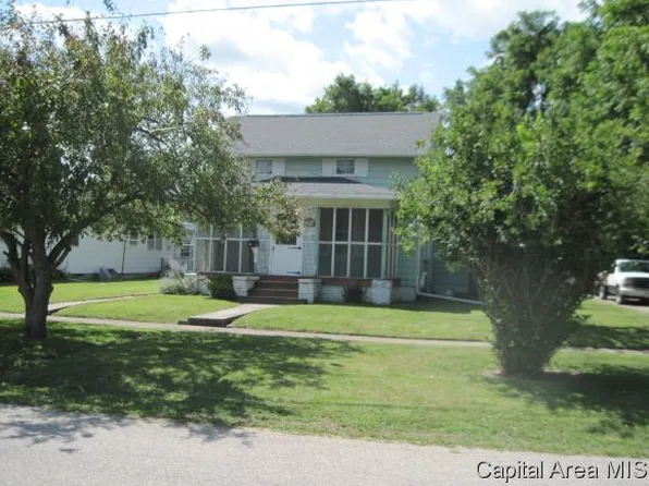 528 S 7th St, Monmouth, IL 61462