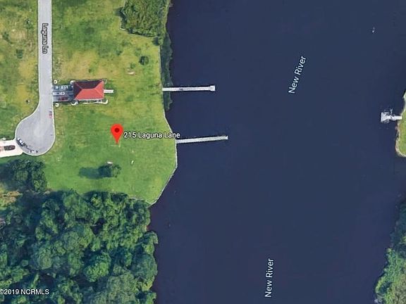 2nd image of 215 Laguna Ln