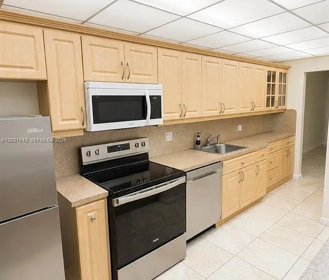 3660 NE 166th St #805 — Photo 9