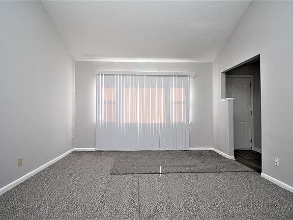 4th image of 7315 Betsy Ross Dr