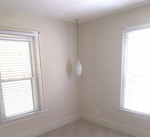 Bed room