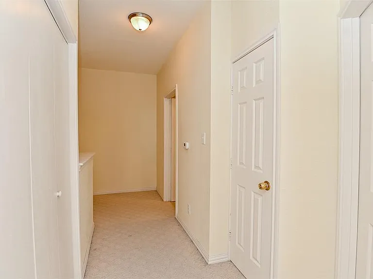 9400 Bellaire Blvd #511 — Photo 14