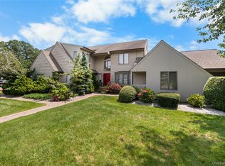 29 Seacove Lane, South Jamesport, NY 11901