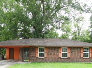 6204 E Myrtle Ave, Baker, LA 70714