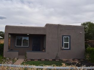 1428 Hickox St, Santa Fe, NM 87505