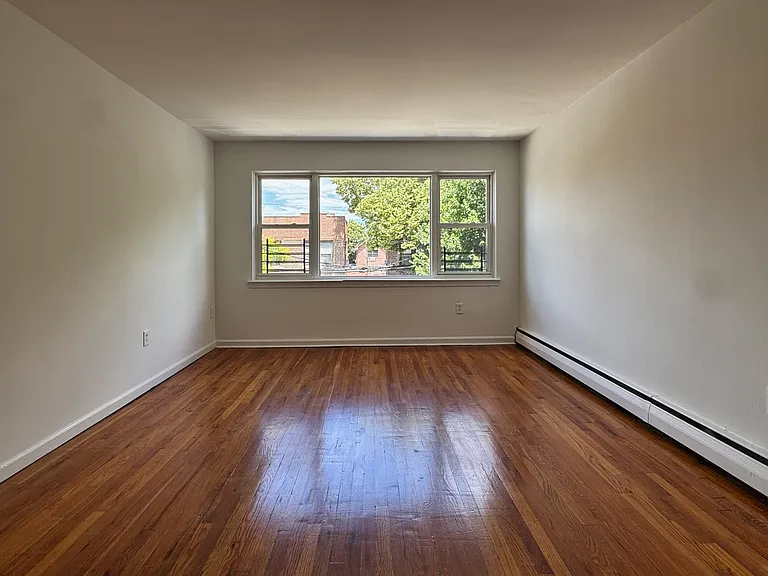 1651 Haight Ave #2 — Photo 5