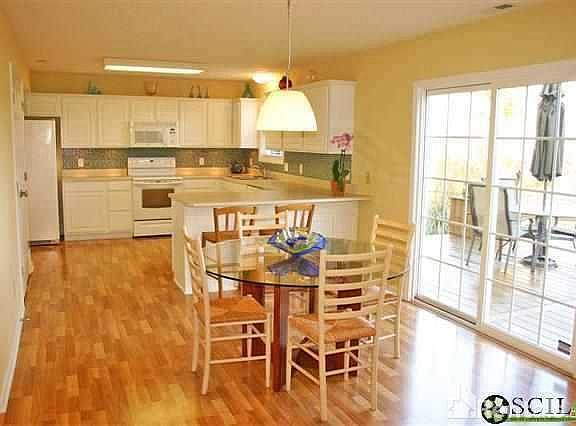 4th image of 6904 Shoals Way