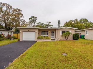 1912 Ridgewood Dr, Clearwater, FL 33763