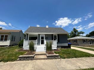 332 E Baker St, Bloomington, IL